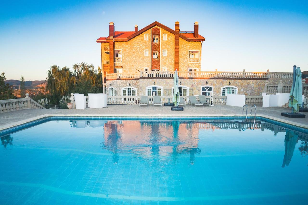Hotel Le Palais Des Cerisiers Azrou Zewnętrze zdjęcie