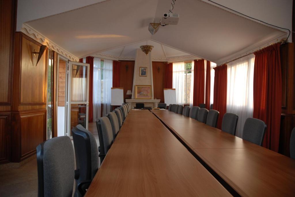 Hotel Le Palais Des Cerisiers Azrou Zewnętrze zdjęcie